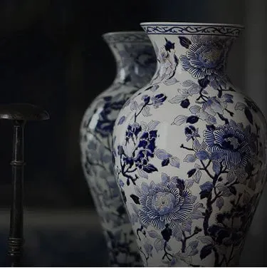 Vase en faïence de Gien au décor bleu