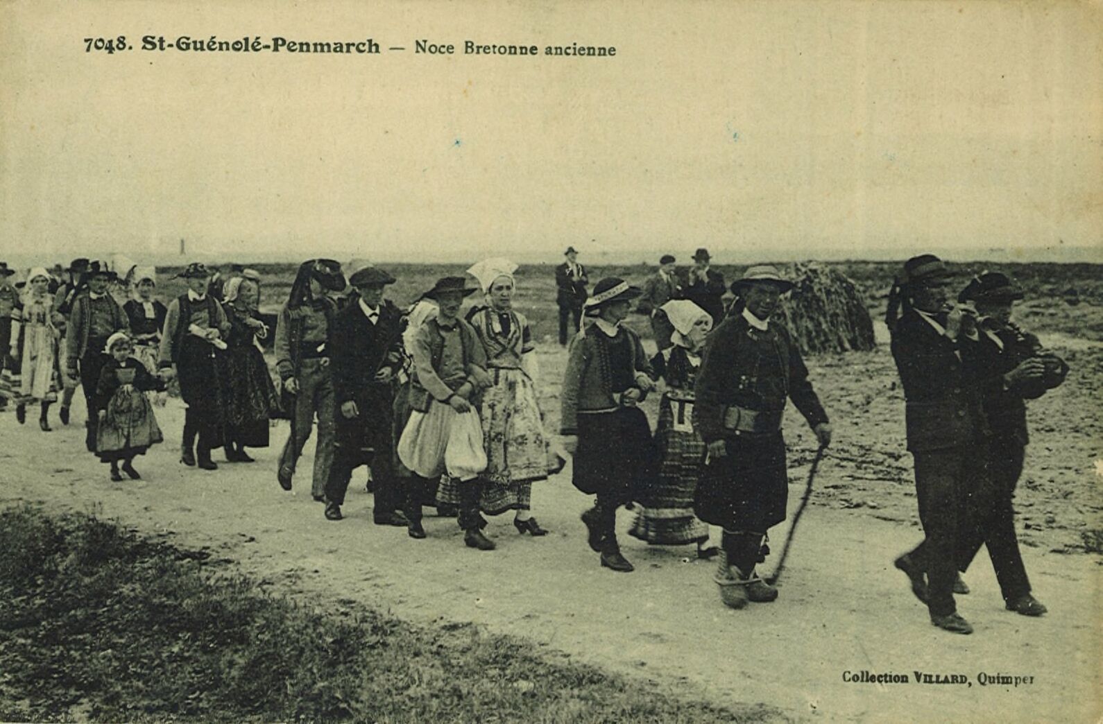 Carte postale ancienne de noce bretonne