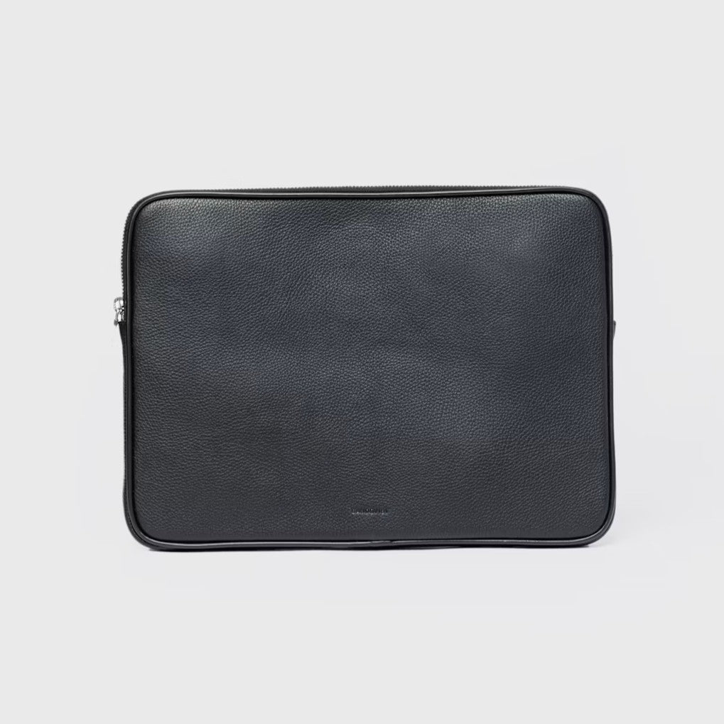 Un sac pratique en cuir